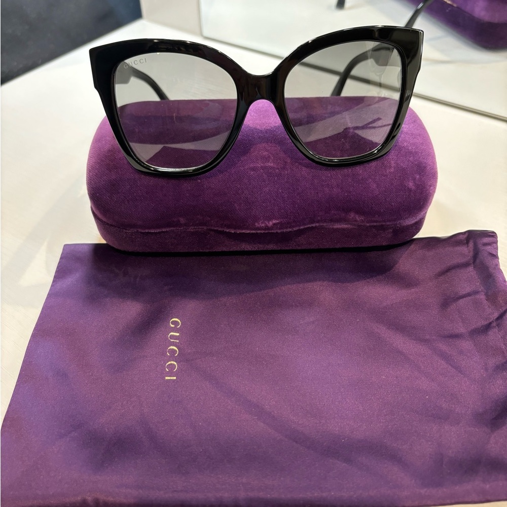 Gucci sunglasses